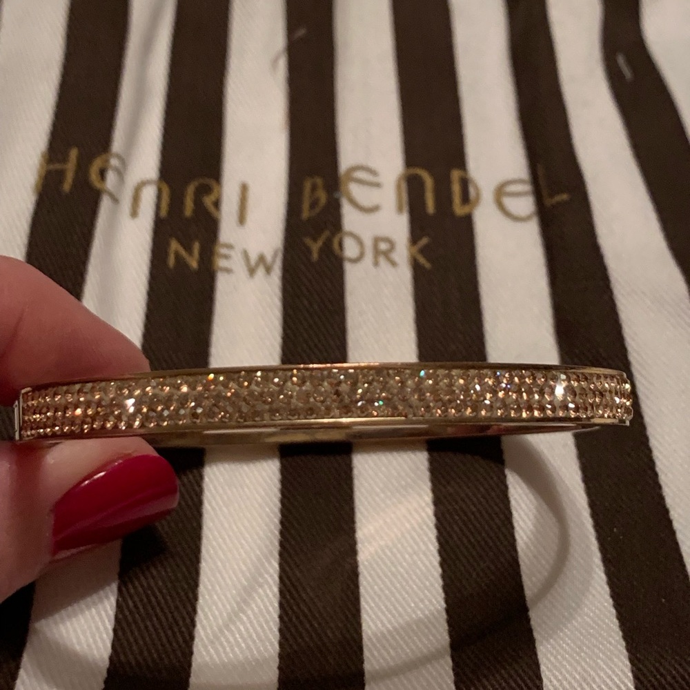 Henri Bendel bangle bracelet